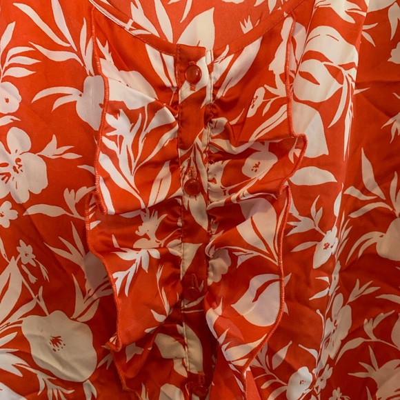 Floral blouse - Picture 2 of 4